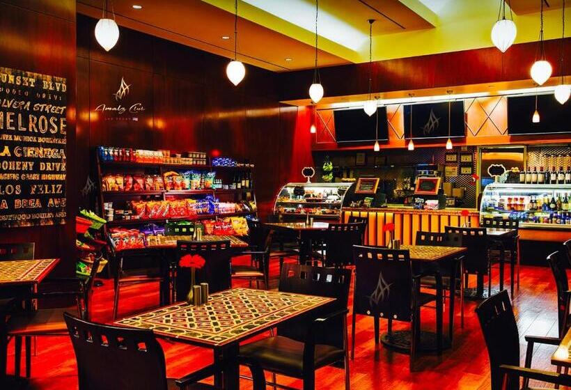 Amalz 2 Bedroom 3 Bathroom Balcony Suites At Mgm Signature !