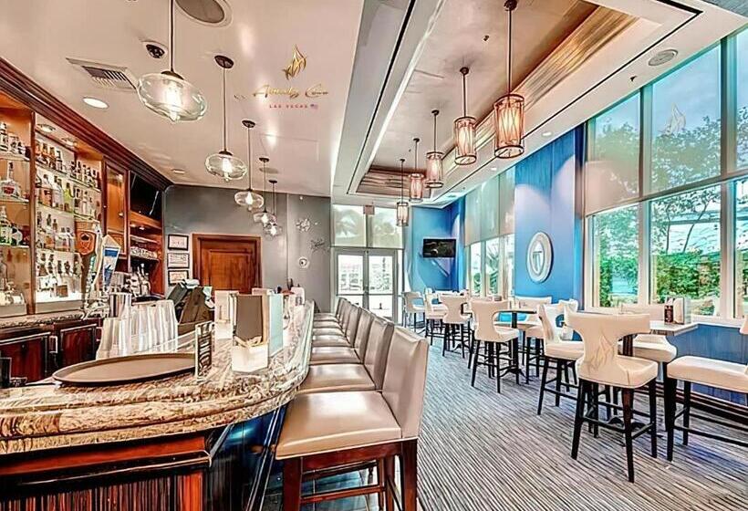 Amalz 2 Bedroom 3 Bathroom Balcony Suites At Mgm Signature !