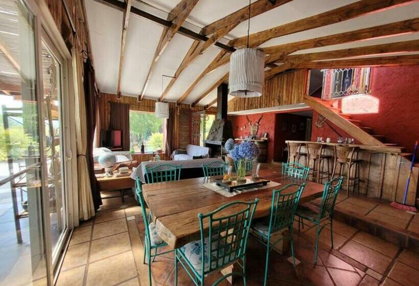 Bed and Breakfast Hostal Macal