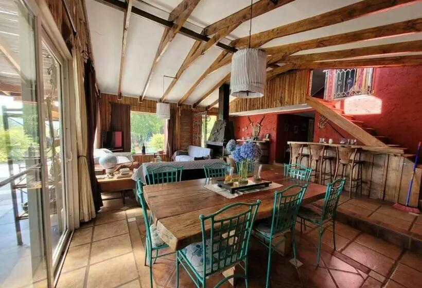 Aamiaismajoitus (B&B) Hostal Macal