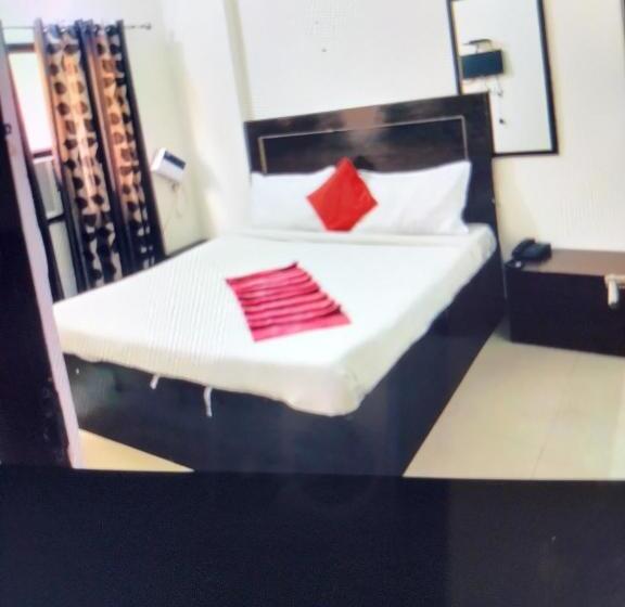 هتل Shiva Haridwar Nearby Bus And Railway Station