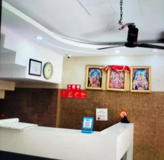 ホテル Shiva Haridwar   Nearby Bus And Railway Station