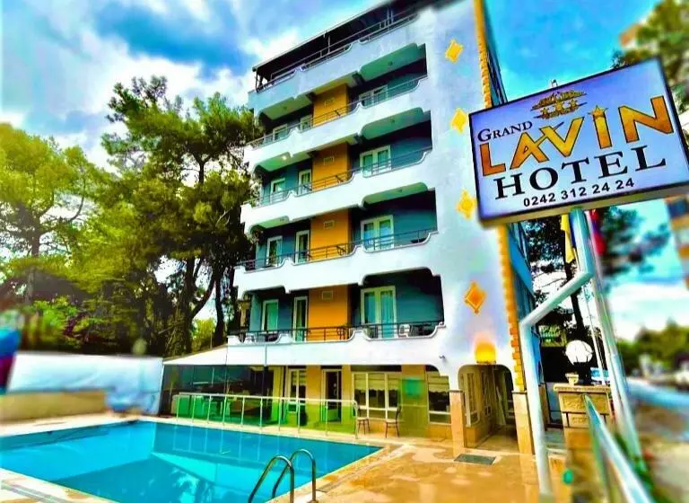 Grand Lavi̇n