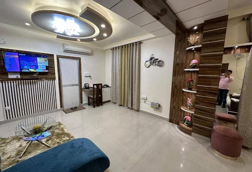 هتل Buddha International