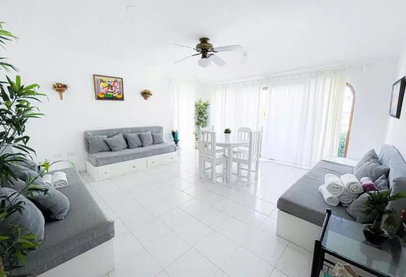 Oceanfront & Garden View Villas Hotel Wifi Bbq Parking Los Corales Beach Club & Spa