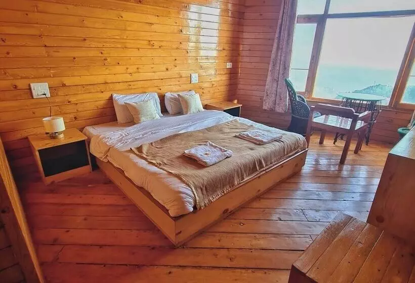 Edm Hostel