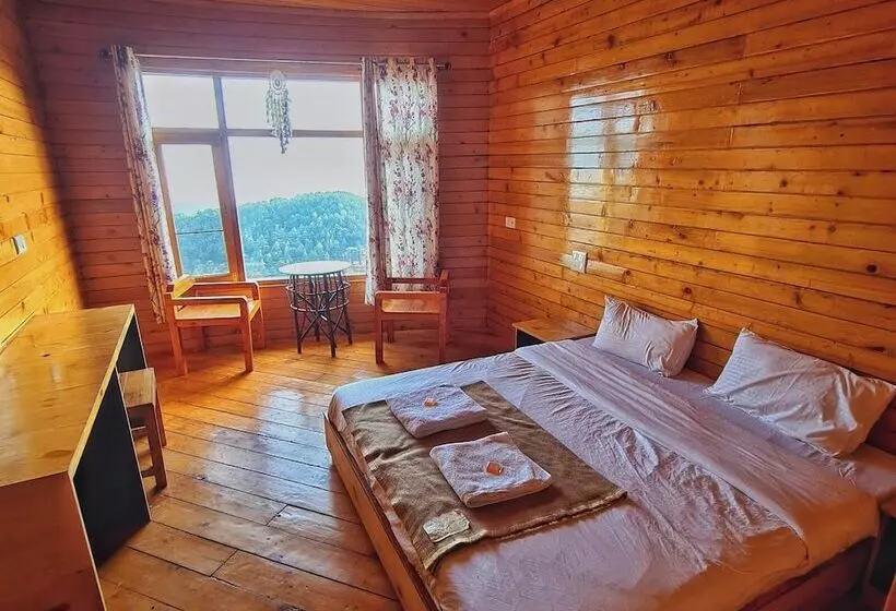 Edm Hostel