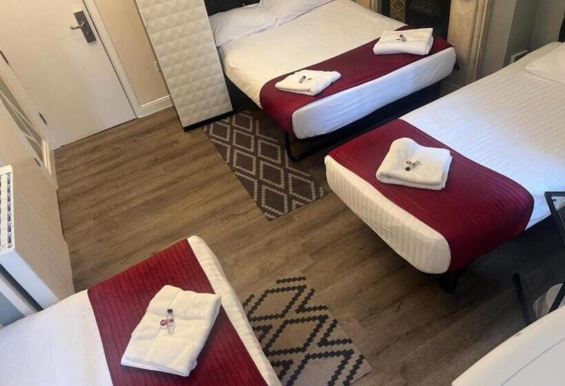 Hotel Saba Rooms And Apartments
