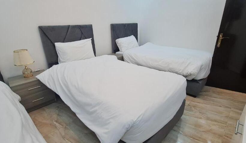 تختخواب و صبحانه Nabateans Home