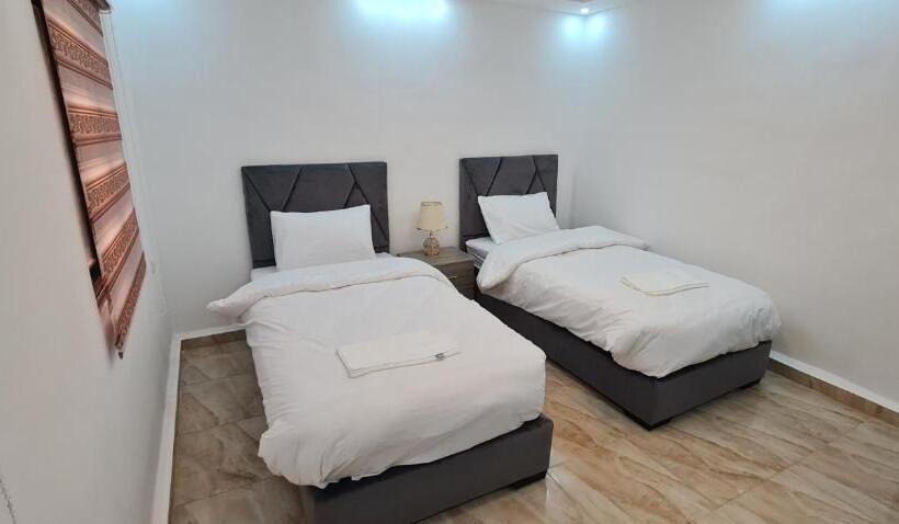 تختخواب و صبحانه Nabateans Home