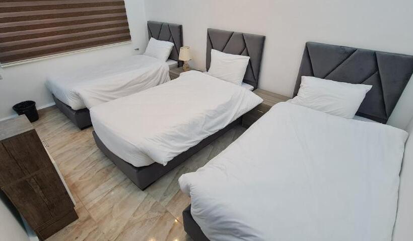 تختخواب و صبحانه Nabateans Home