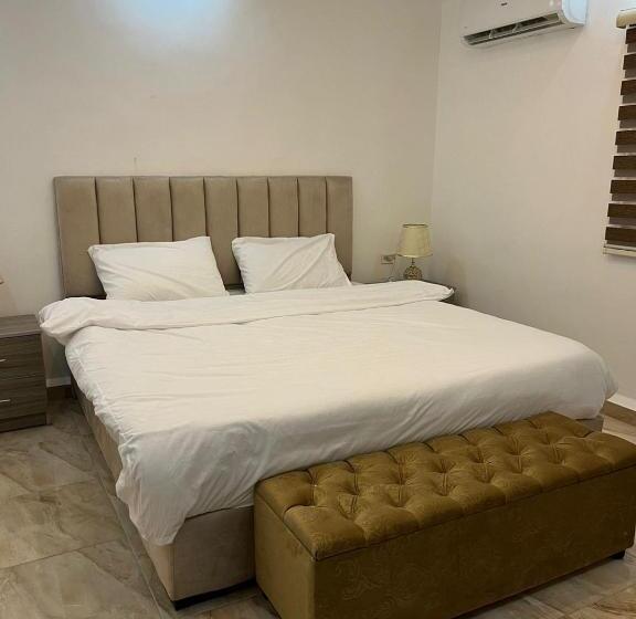 تختخواب و صبحانه Nabateans Home