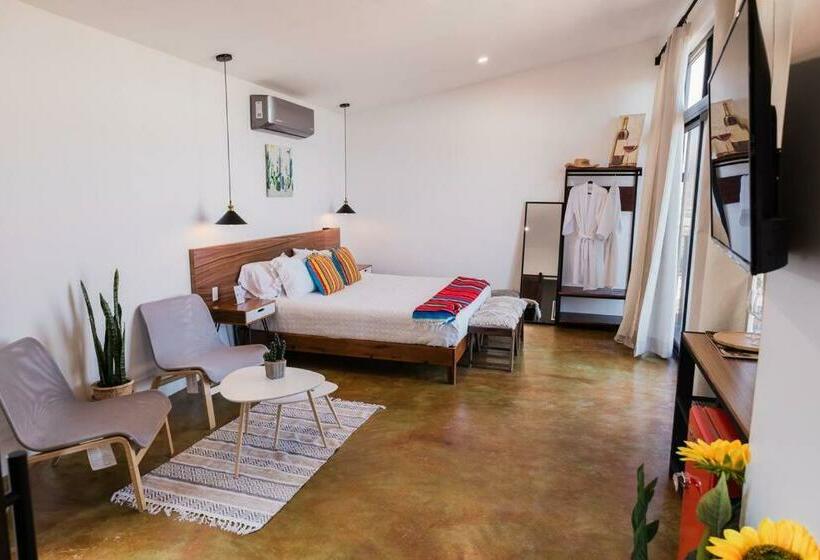 Aamiaismajoitus (B&B) Villa Loar Cabin 6