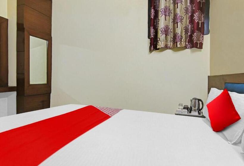 Hotel Flagship  Dp Palace Near Jama Masjid