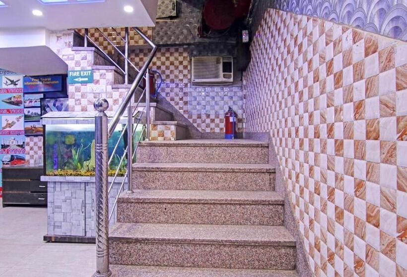 Hotel Flagship  Dp Palace Near Jama Masjid