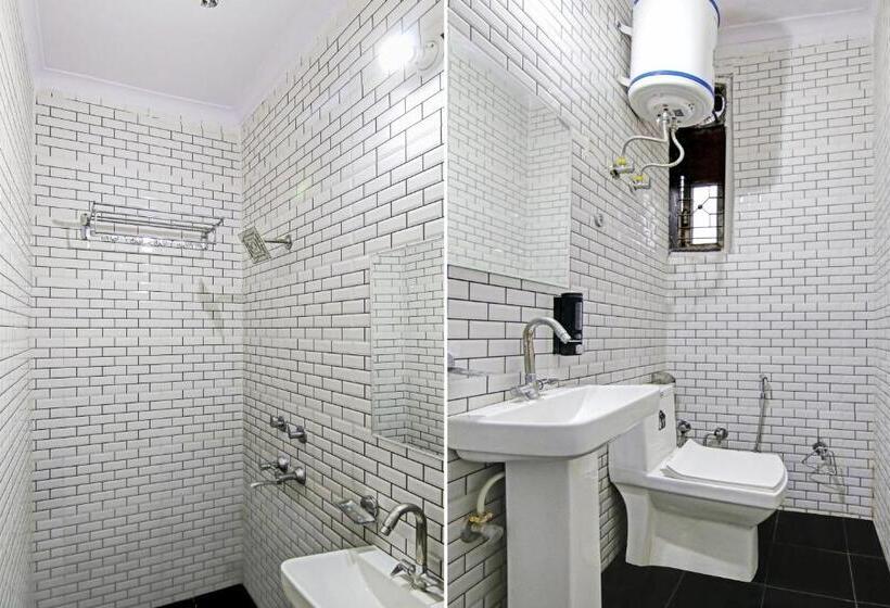 Hotel Flagship  Dp Palace Near Jama Masjid