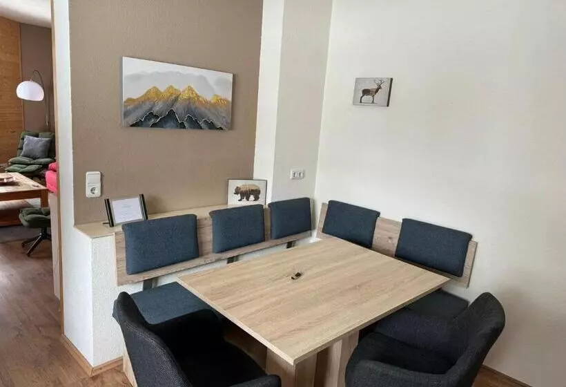 Aparthotels Berwang / Haus Wiesengrund