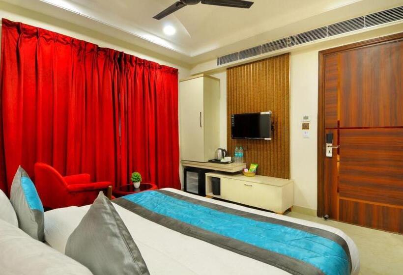 Hotel Delhi Fab Best Budget Couple
