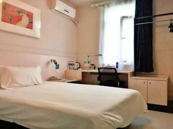 Hotelli Jinjiang Inn Wafangdian Xichangchun Road