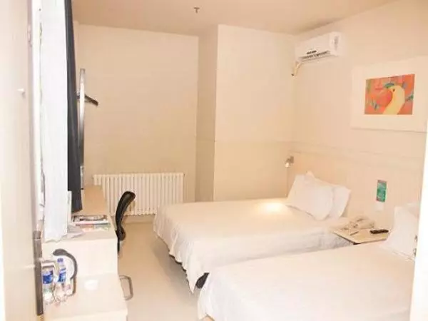 Hotelli Jinjiang Inn Wafangdian Xichangchun Road