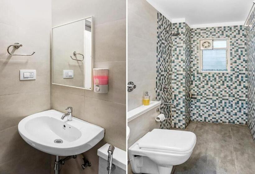 Hotel Super Townhouse The Upper Room Near Pune Airport