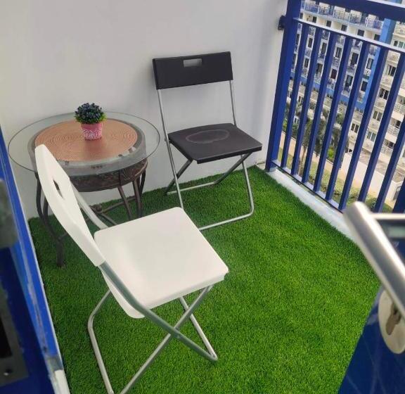 Rhm Condostaycation At Sea Residence