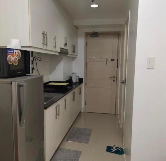 Rhm Condostaycation At Sea Residence