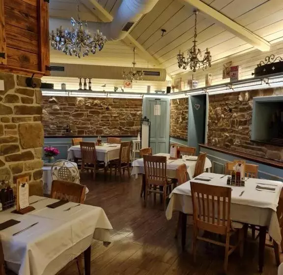 تختخواب و صبحانه Azurs Ljubljana