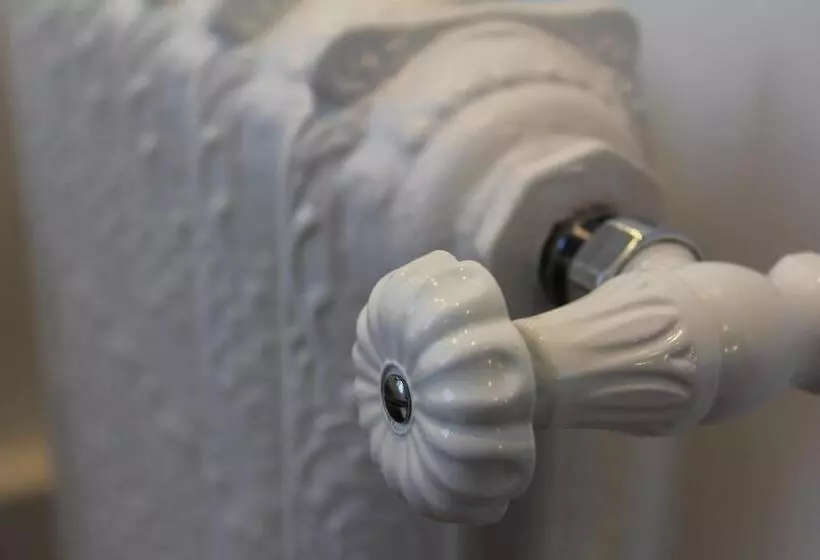 ベッドアンドブレックファースト Maison Caju   La Rochelle