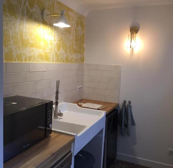 مبيت وإفطار Maison Caju   La Rochelle