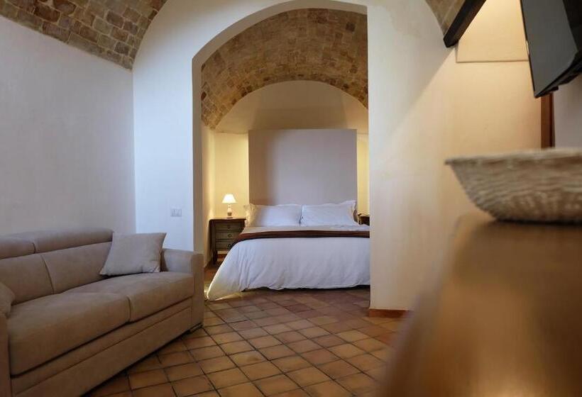 Pension L Abbraccio Dei Sassi