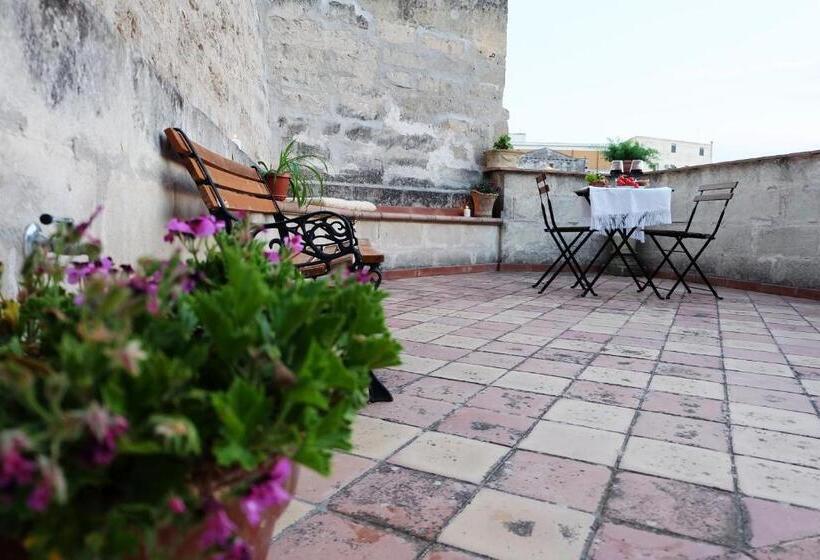 Pension L Abbraccio Dei Sassi