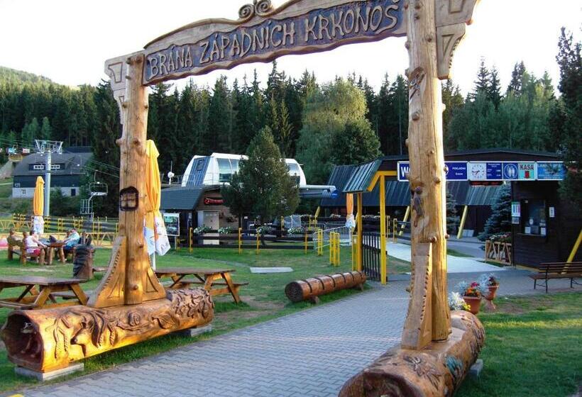 Nocleg ze śniadaniem Pension Arabela