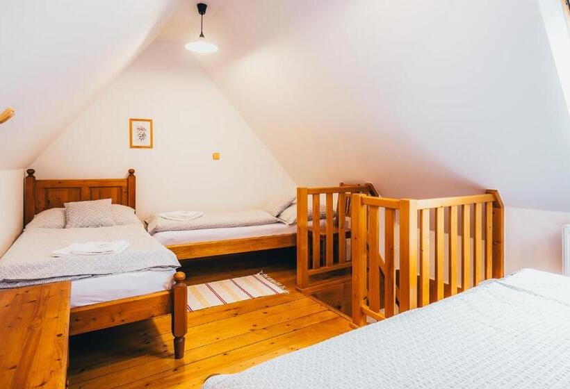 Pensió Penzion Tilia