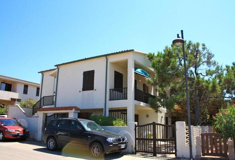 A.i.r. Isola Rossa Borgo Di Mare