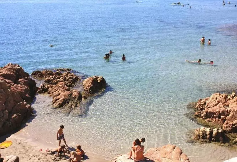 A.i.r. Isola Rossa Borgo Di Mare