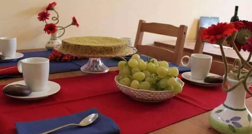 تختخواب و صبحانه Etna Akmè