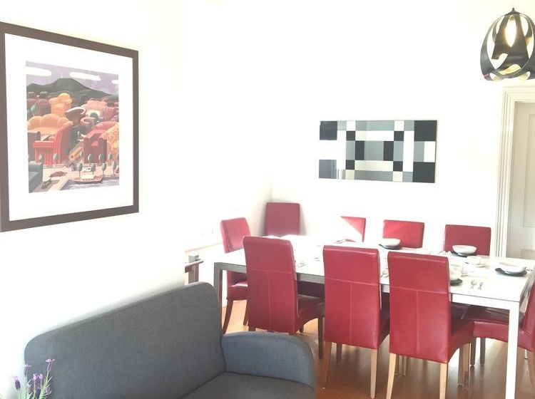 تختخواب و صبحانه Gregory House