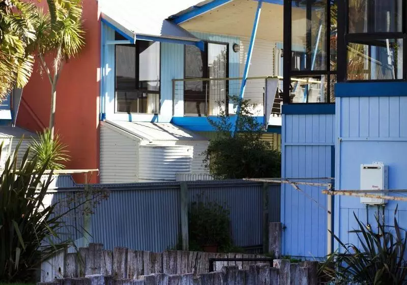 Esperance Island View Apartments