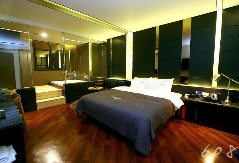 2 Heaven Hotel Seomyeon