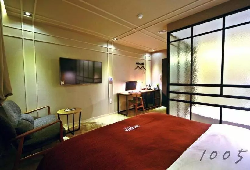 2 Heaven Hotel Seomyeon