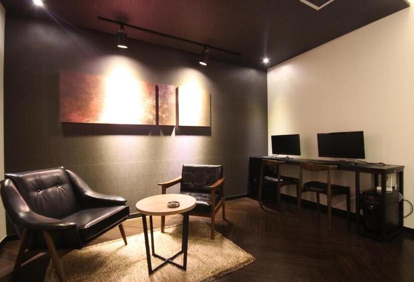 2 Heaven Hotel Seomyeon