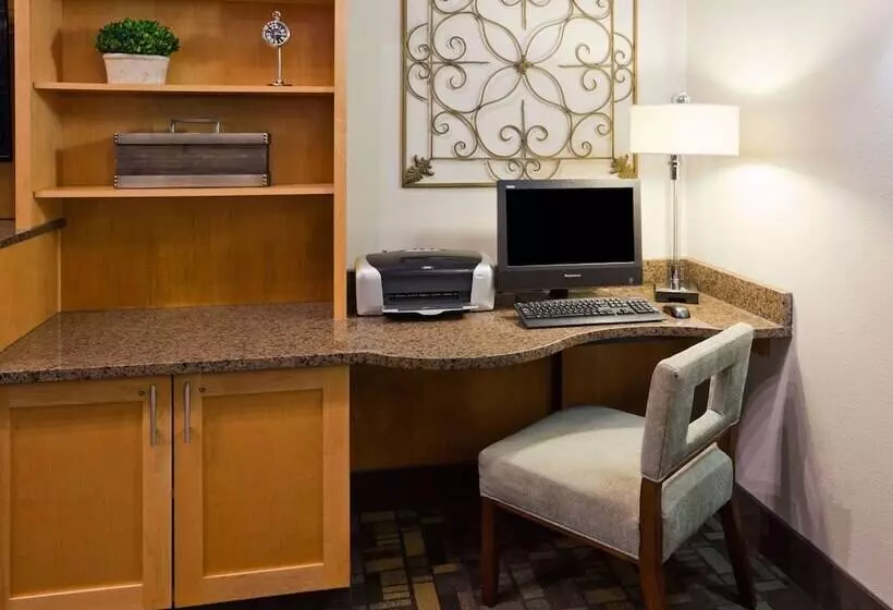 Hotelli Americinn By Wyndham Hawley