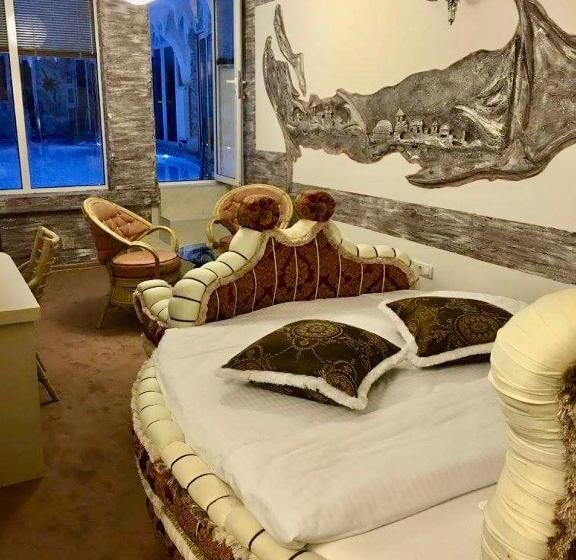 هتل Bali Colosseum