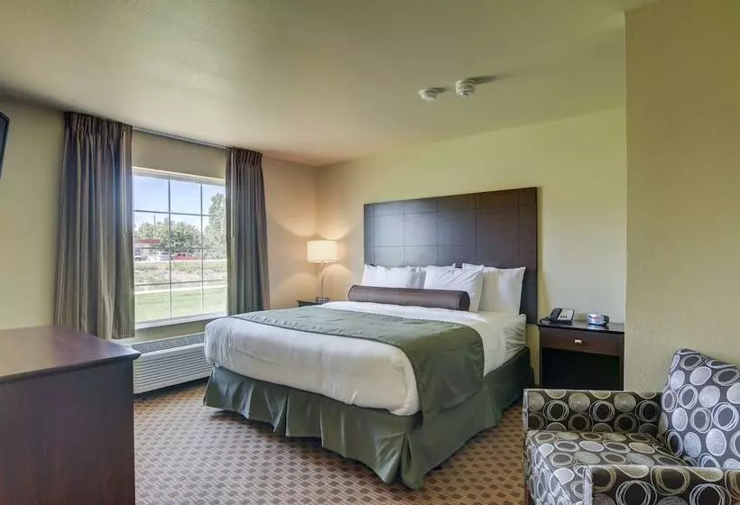 Отель Cobblestone Inn & Suites  Kersey