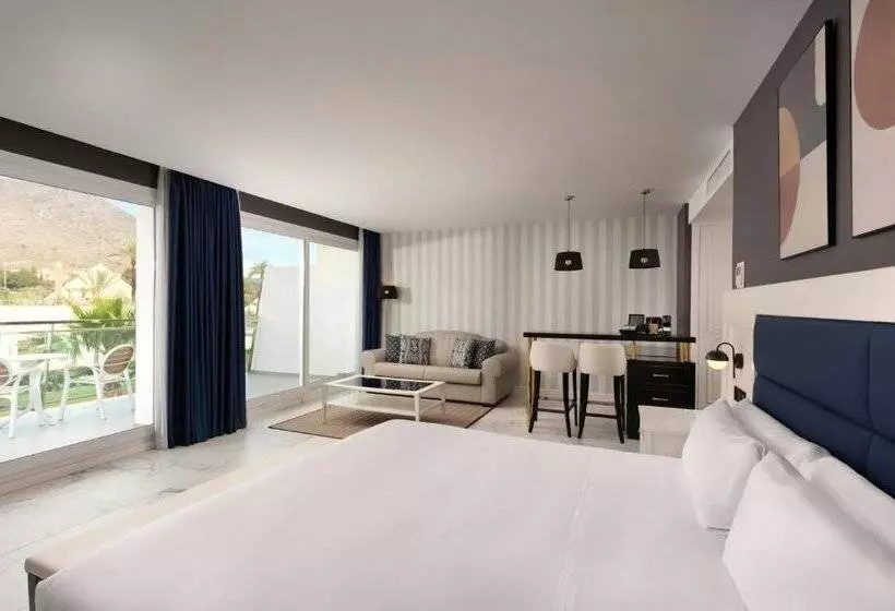 هتل Four Points by Sheraton Costa Blanca Resort