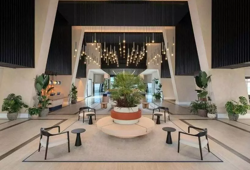 هتل Four Points by Sheraton Costa Blanca Resort