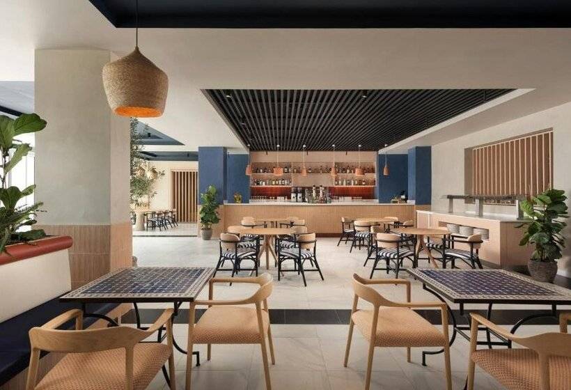 בית מלון כפרי Four Points by Sheraton Costa Blanca Resort