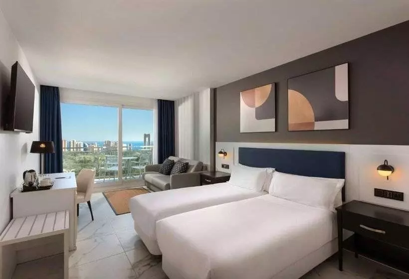 هتل Four Points by Sheraton Costa Blanca Resort