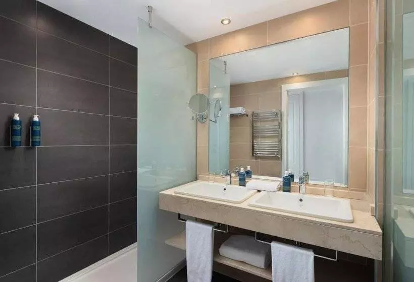 هتل Four Points by Sheraton Costa Blanca Resort